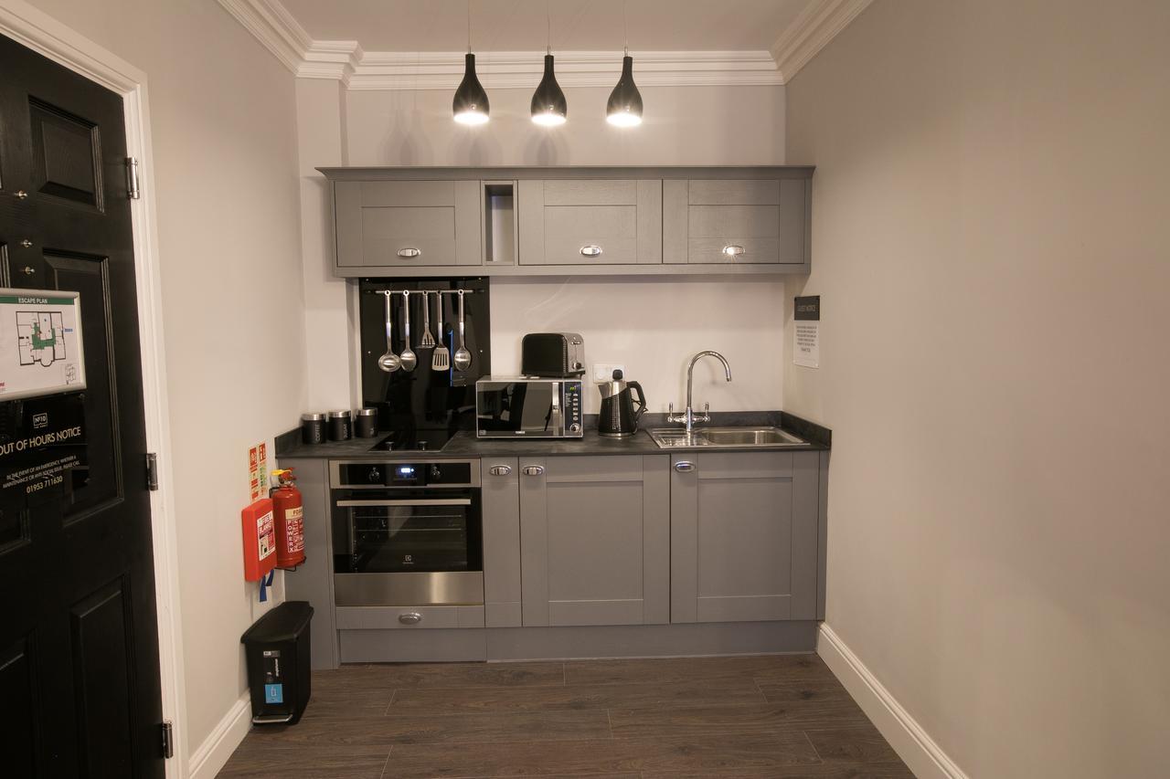 Apartments At Number 10 The Abbey NWI Exterior foto