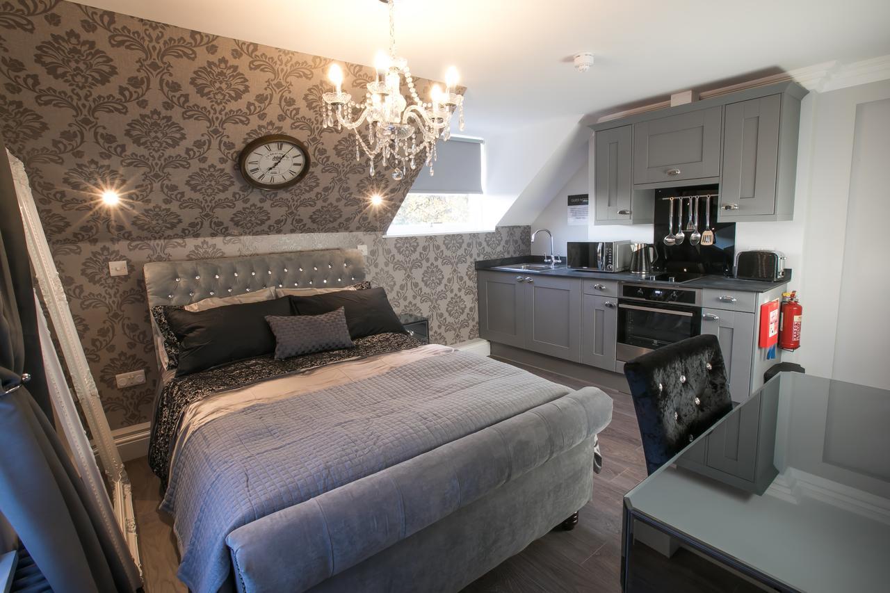 Apartments At Number 10 The Abbey NWI Exterior foto